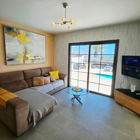 Villa Oceano Y Lava Villa *